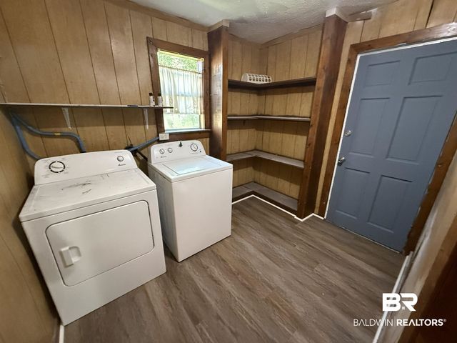 306 Hillside Drive, Chickasaw, AL 36611