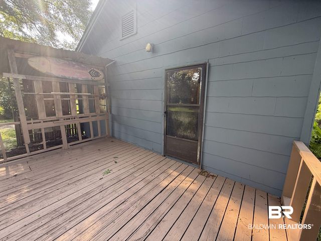 306 Hillside Drive, Chickasaw, AL 36611