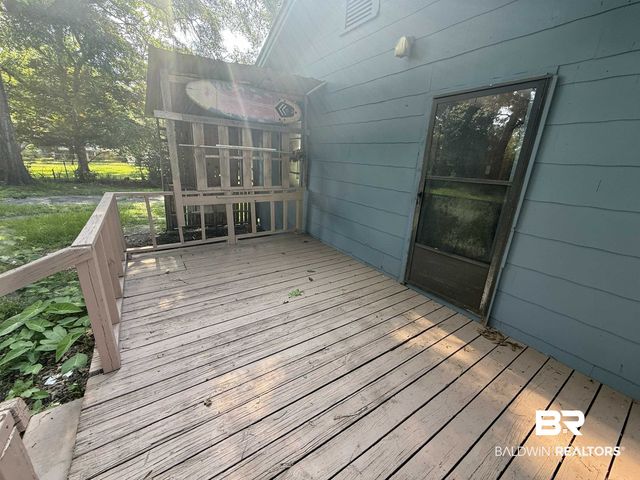 306 Hillside Drive, Chickasaw, AL 36611