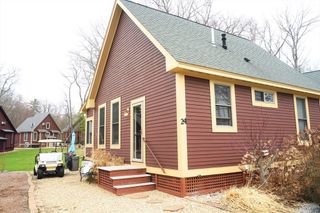 24 Summer Village 24, Westford, MA 01886