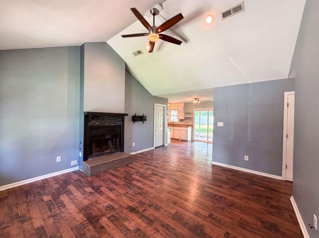 117 Azalea Road, Goose Creek, SC 29445