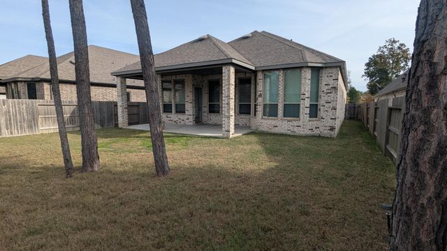 17114 Mystic River Lane, Conroe, TX 77302