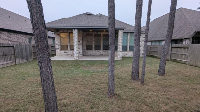 17114 Mystic River Lane, Conroe, TX 77302