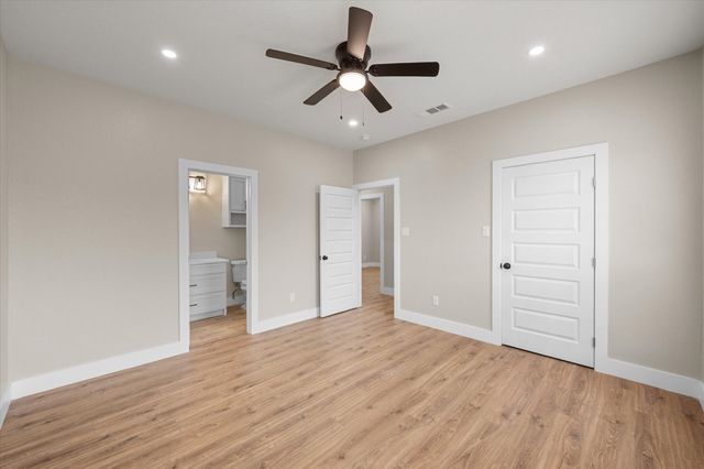 313 E 13th, Corsicana, TX 75110