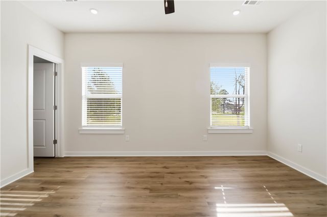 3406 SE K Street 1, Bentonville, AR 72712