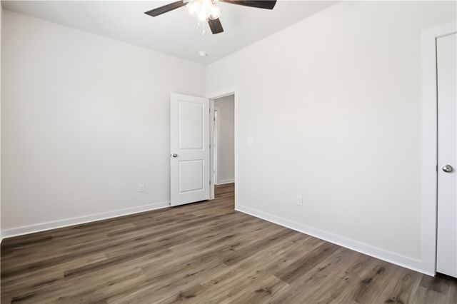 3406 SE K Street 1, Bentonville, AR 72712