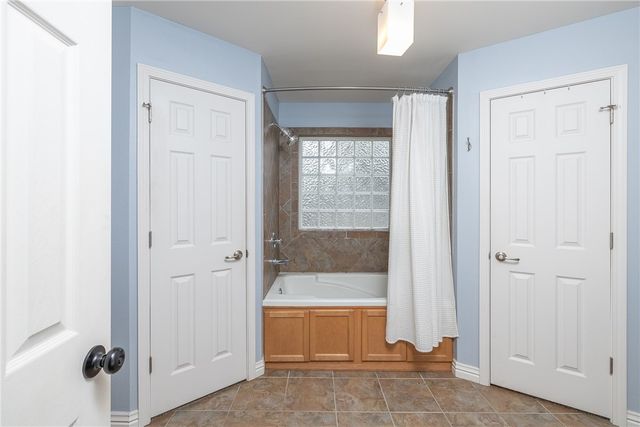 34 Saxony Street, Farmington, AR 72730