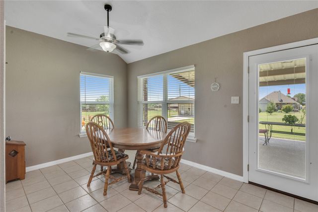 109 Falcons Eye Court, Weatherford, TX 76087