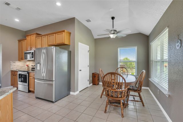 109 Falcons Eye Court, Weatherford, TX 76087