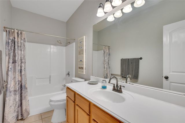 109 Falcons Eye Court, Weatherford, TX 76087
