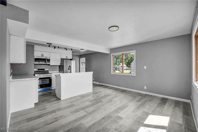 297 Paul Street, Bedford, OH 44146