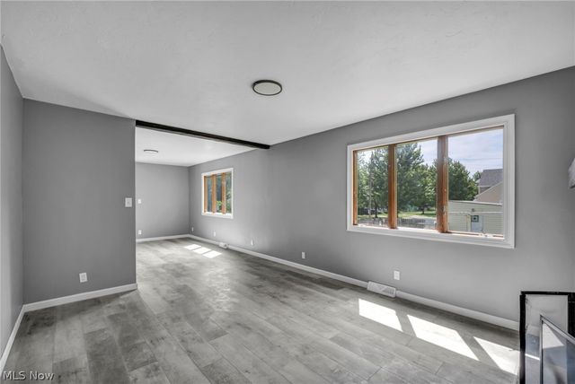 297 Paul Street, Bedford, OH 44146
