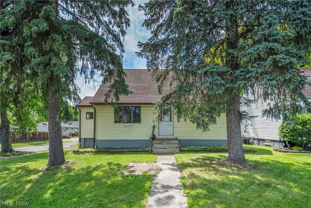 297 Paul Street, Bedford, OH 44146