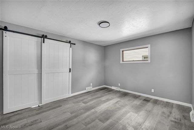 297 Paul Street, Bedford, OH 44146