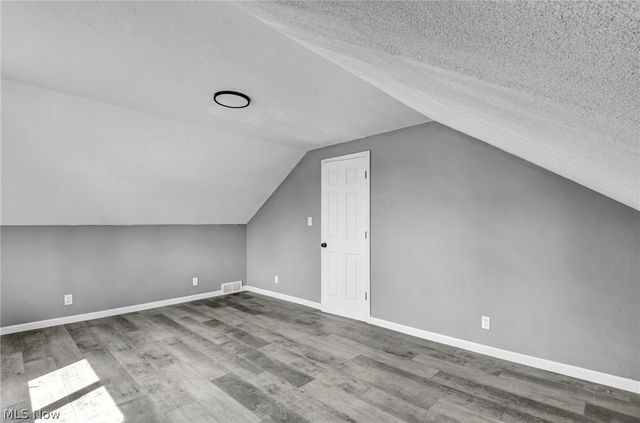 297 Paul Street, Bedford, OH 44146