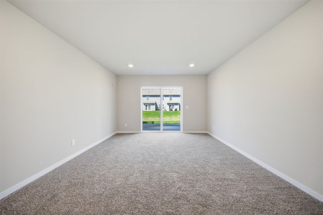 14243 Walnut Meadows Drive, Urbandale, IA 50323