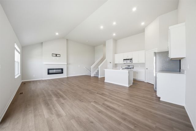 14243 Walnut Meadows Drive, Urbandale, IA 50323