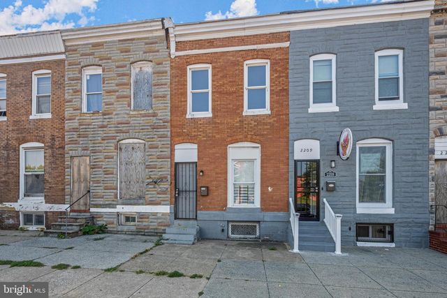 2211 E NORTH AVENUE, Baltimore, MD 21213