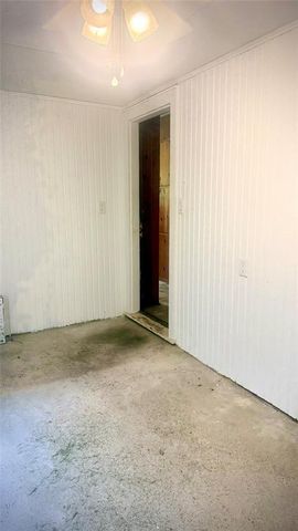 5580 Hooks Avenue, Beaumont, TX 77706