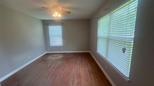 5580 Hooks Avenue, Beaumont, TX 77706