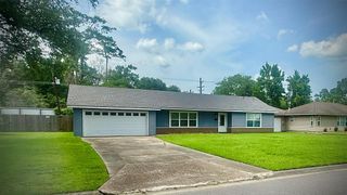 5580 Hooks Avenue, Beaumont, TX 77706