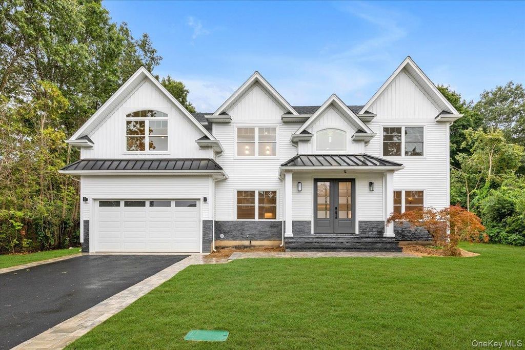 69 Calvin Avenue, Syosset, NY 11791