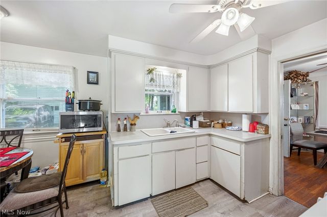 3830 Sherwood Road, South Euclid, OH 44121