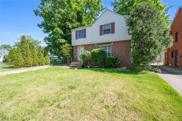 3830 Sherwood Road, South Euclid, OH 44121