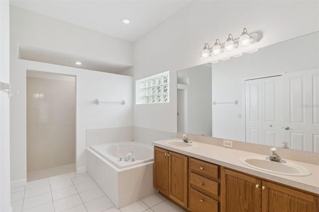 1094 GOLF POINT LOOP, Apopka, FL 32712