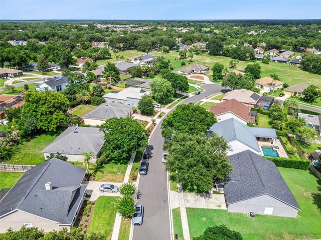 1094 GOLF POINT LOOP, Apopka, FL 32712