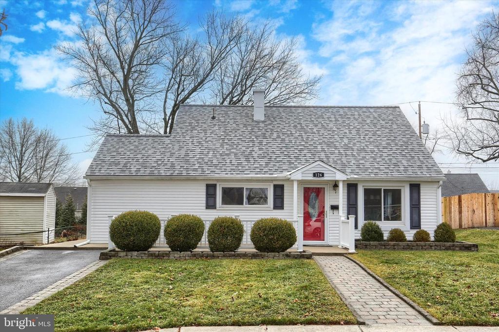 126 BIRCH ST, Middletown, PA 17057