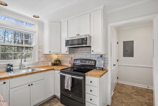 7120 Asheway Drive, Holly Springs, NC 27540