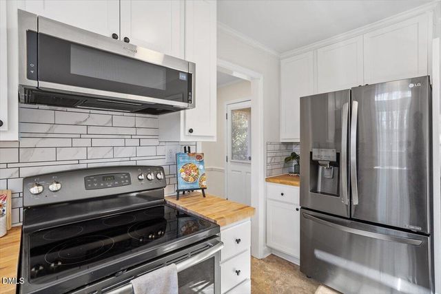 7120 Asheway Drive, Holly Springs, NC 27540