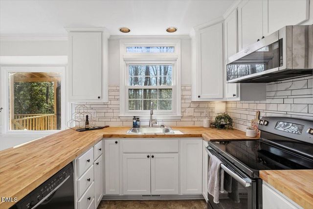 7120 Asheway Drive, Holly Springs, NC 27540