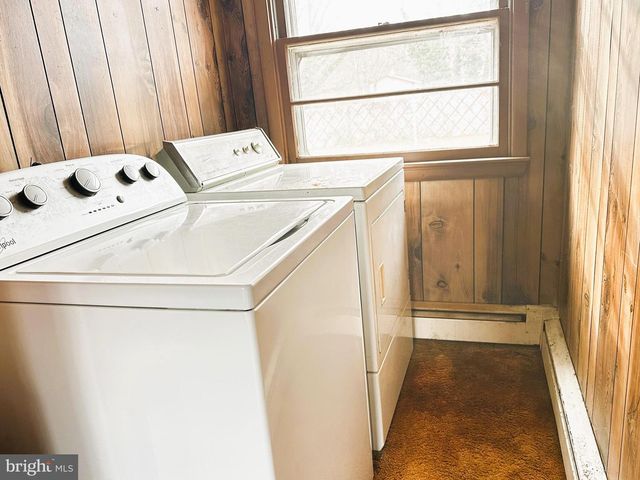 545 MORTON AVE, Rosenhayn, NJ 08352