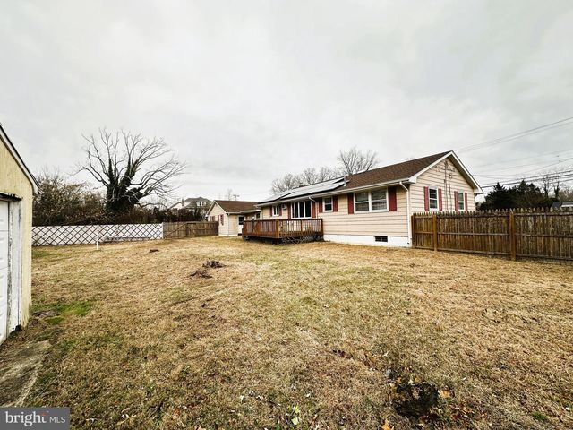 545 MORTON AVE, Rosenhayn, NJ 08352