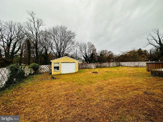 545 MORTON AVE, Rosenhayn, NJ 08352