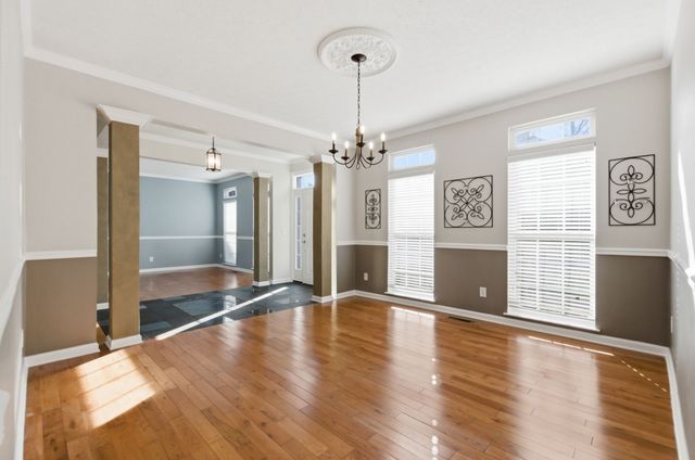 1005 Valley Cove Ct, Nashville, TN 37221