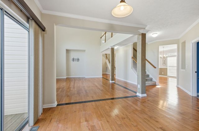 1005 Valley Cove Ct, Nashville, TN 37221