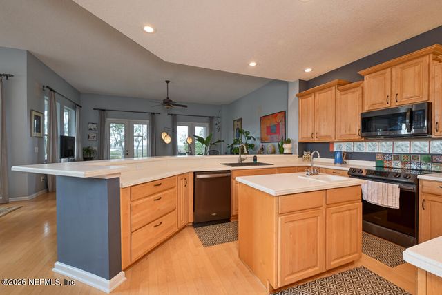 1470 MARSH VIEW Court, Atlantic Beach, FL 32233