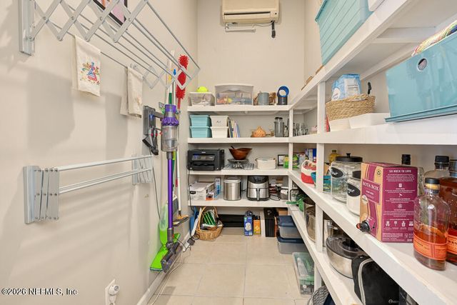 1470 MARSH VIEW Court, Atlantic Beach, FL 32233