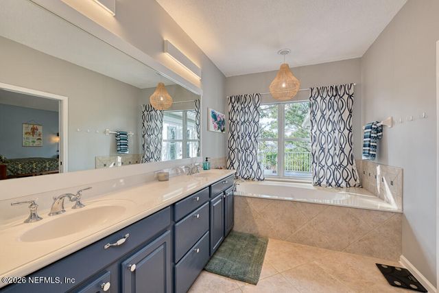 1470 MARSH VIEW Court, Atlantic Beach, FL 32233