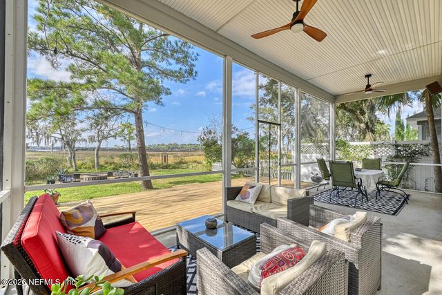 1470 MARSH VIEW Court, Atlantic Beach, FL 32233