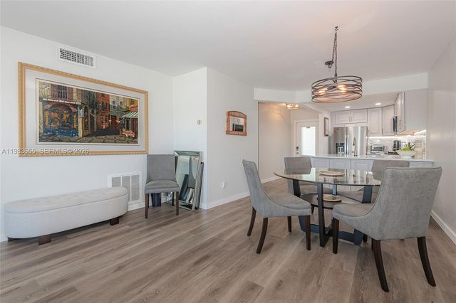 2731 NE 14th St Cswy 335, Pompano Beach, FL 33062