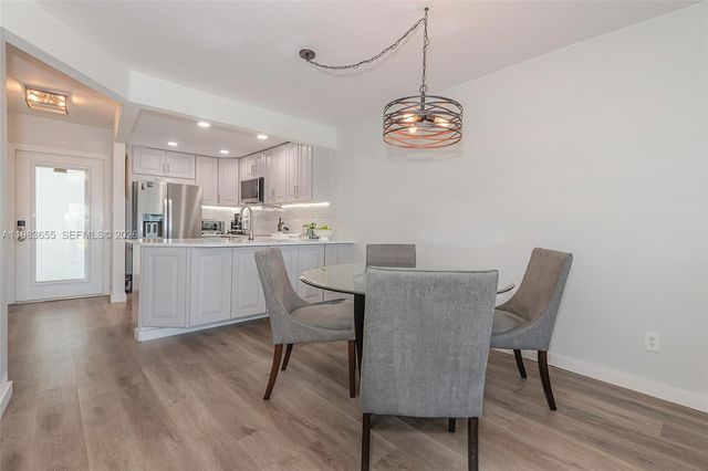 2731 NE 14th St Cswy 335, Pompano Beach, FL 33062