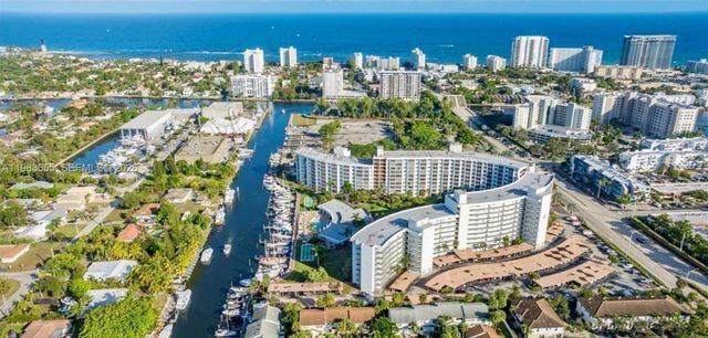 2731 NE 14th St Cswy 335, Pompano Beach, FL 33062