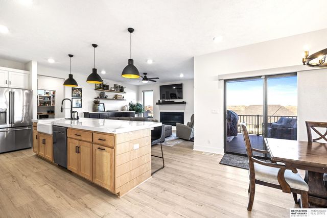 19002 Acorn Drive, Gretna, NE 68028