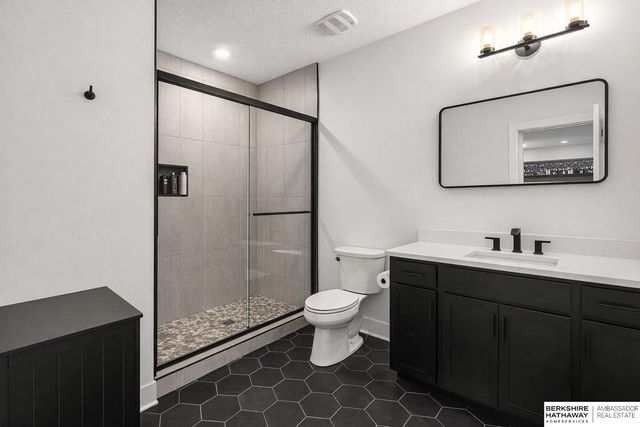 19002 Acorn Drive, Gretna, NE 68028