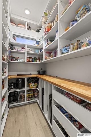 19002 Acorn Drive, Gretna, NE 68028