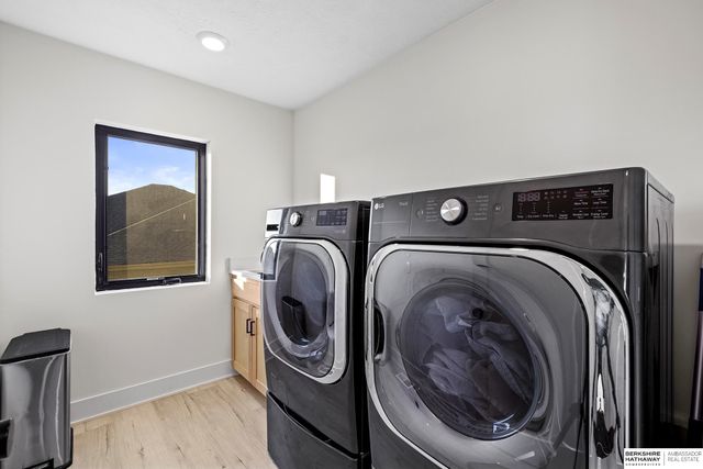 19002 Acorn Drive, Gretna, NE 68028